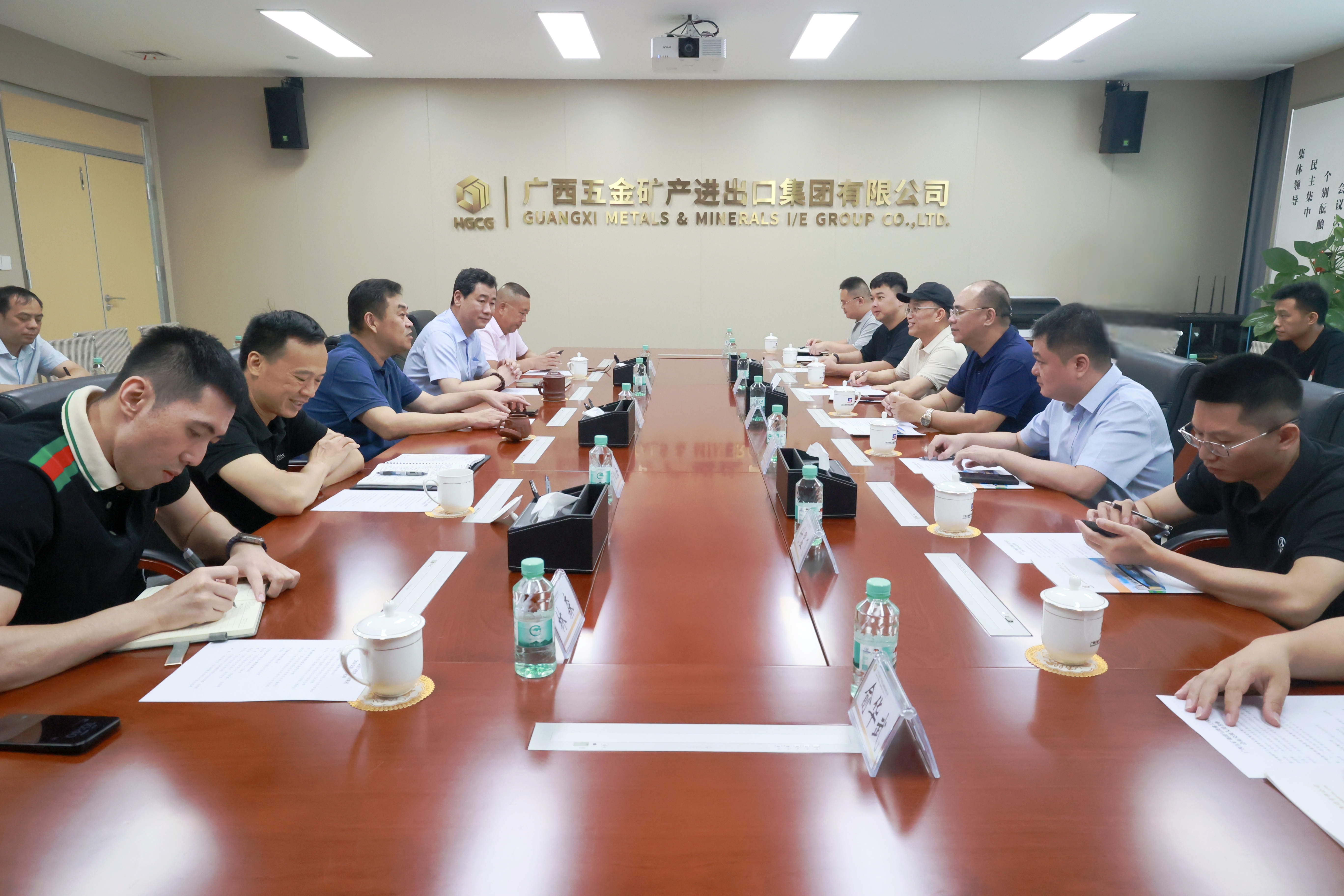 五礦動(dòng)態(tài) | 探索綜合能源合作新模式！曹津津會(huì)見(jiàn)貴港工投集團(tuán)隆永恒一行